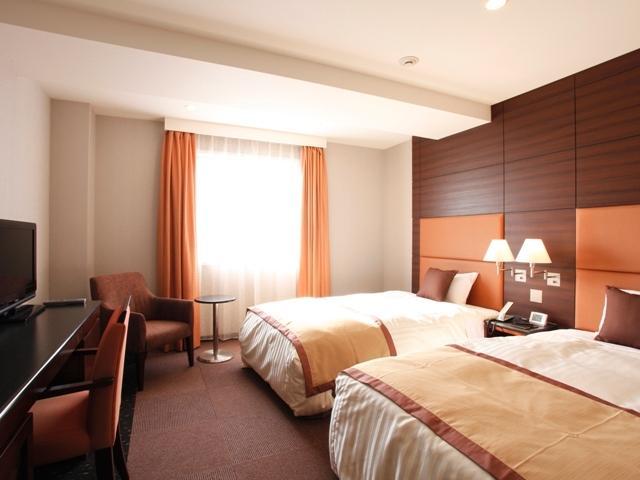 Hotel Metropolitan Такасакі Екстер'єр фото