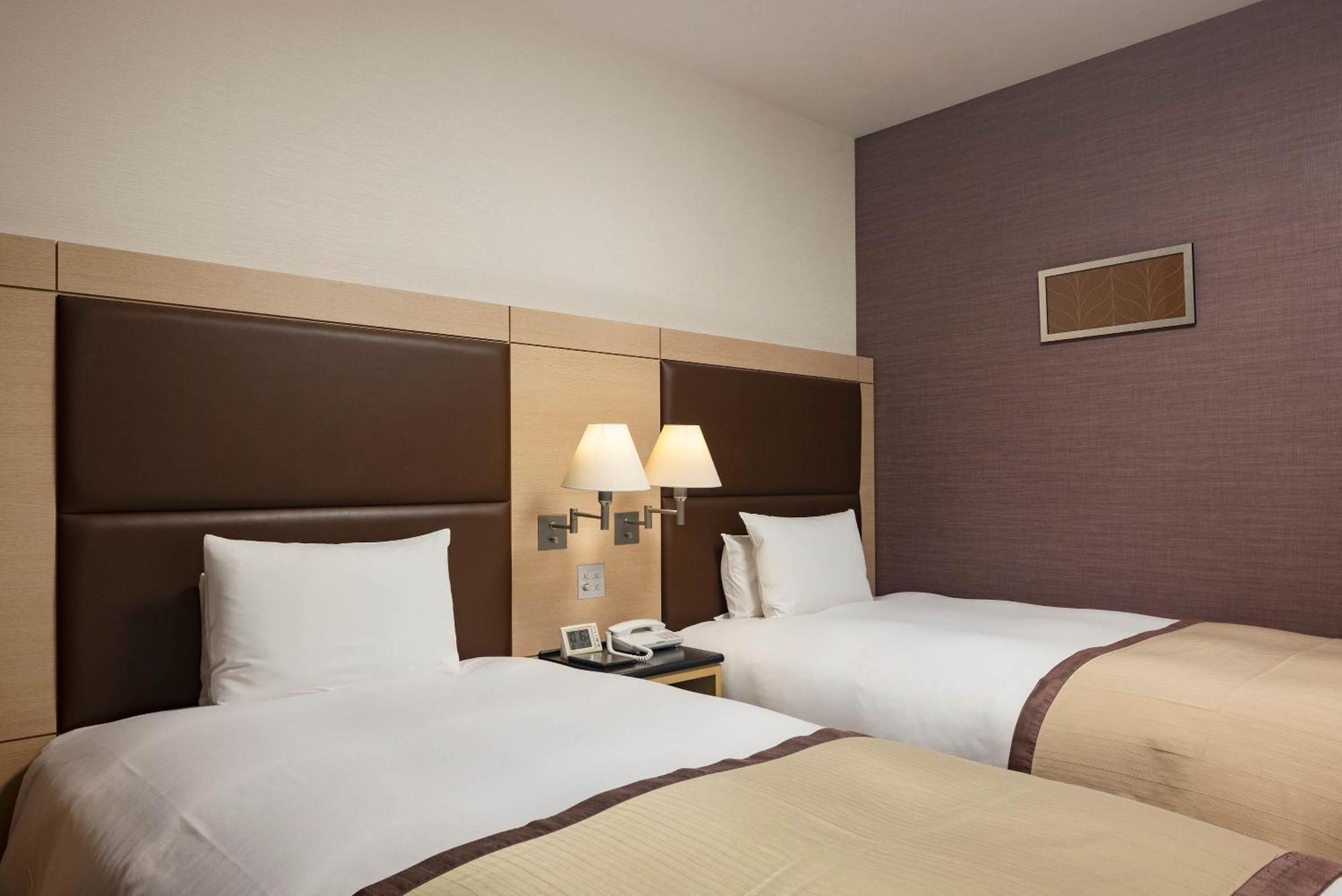 Hotel Metropolitan Такасакі Екстер'єр фото